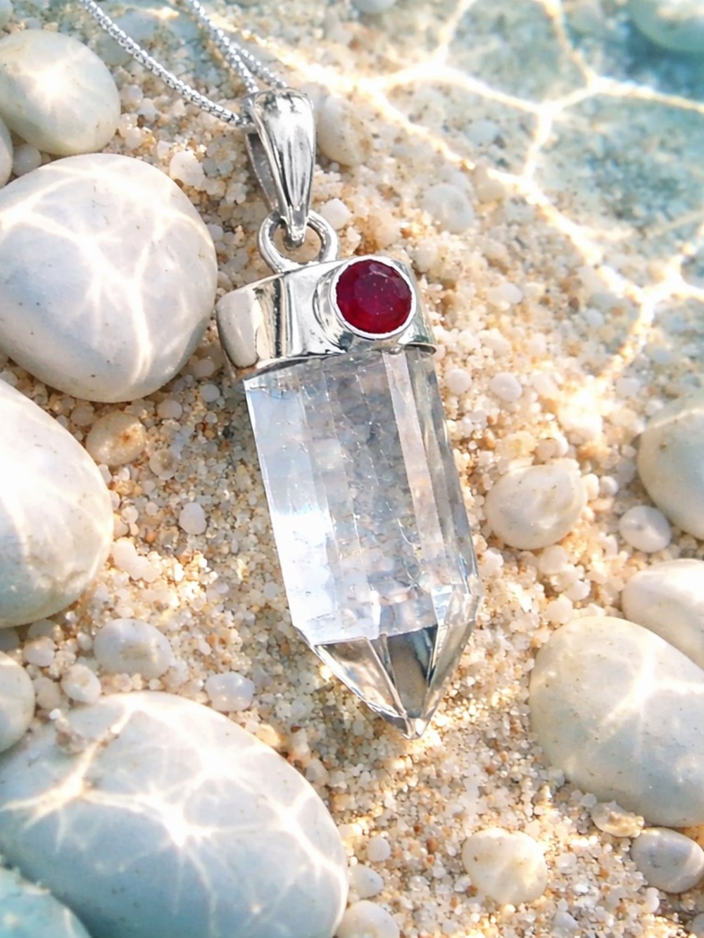 White Quartz & Garnet Necklace - Picture 5 of 13